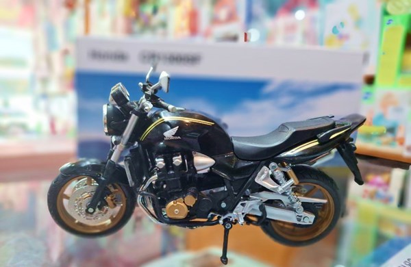 موتور اسباب بازی طرح هوندا مدل cb1300 مقیاس 1:12 رنگ مشکی_ماشین اسباب بازی