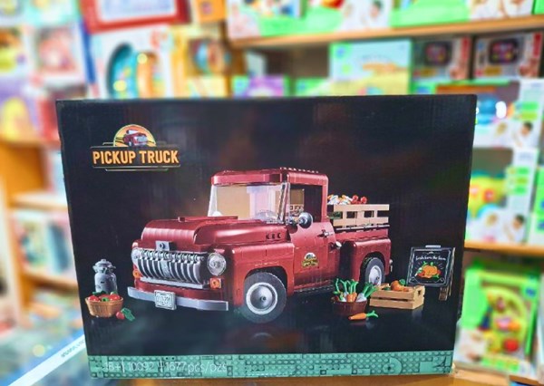 لگو تکنیک پیکاپ کشاورزی آفرود 1677 قطعه مدل 10092 Technic model – Farmer’s Off-road Pickup Truck_لگو