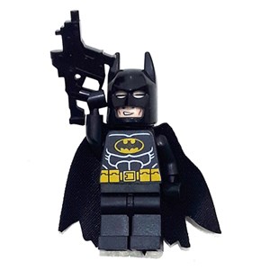 اکشن فیگور لگو 8 عددی اونجرز با سلاح _اکشن فیگور