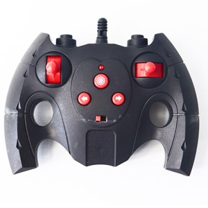 ماشین کنترلی آفرود با چرخ های کپسولی طرح مرد عنکبوتی اسپایدرمن مقیاس 1:18_ماشین کنترلی