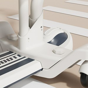 اسکوتر فلزی 3 کاره صندلی دار تاشو با چرخ های چراغدار و موزیکال _اسکوتر