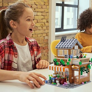 لگو کریتور ویلا چراغدار 707 قطعه مدل SWEET HUT LX.A 3804_لگو