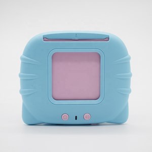 فلش کارت صوتی آموزشی با 112 کارت دو طرفه انگلیسی Happy World_بازی فکری