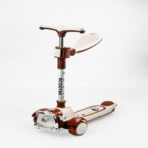 اسکوتر تعادلی سه چرخ چراغدار و موزیکال مدل ms108 رنگ قهوه ای